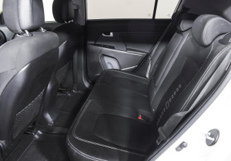 Подержанный автомобиль Kia Sportage 2015 года (16 фото)