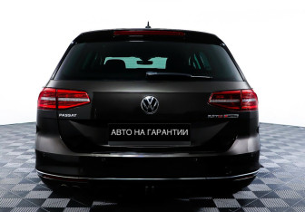 Подержанный автомобиль Volkswagen Passat Wagon 2015 года (6 фото)