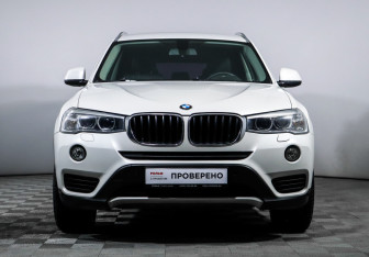 Подержанный автомобиль BMW X3 2016 года (2 фото)