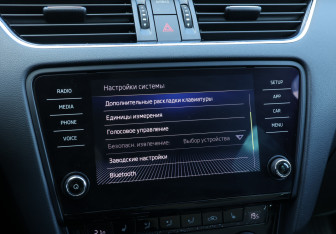 Подержанный автомобиль Skoda Octavia Liftback 2017 года (15 фото)
