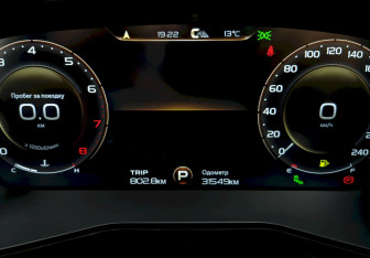 Подержанный автомобиль Geely Tugella 2023 года (28 фото)