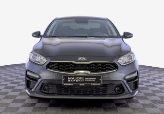 Подержанный автомобиль Kia Cerato Sedan 2020 года (2 фото)