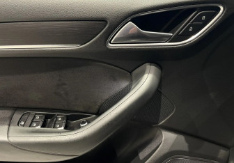 Подержанный автомобиль Audi Q3 2012 года (17 фото)
