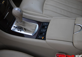Подержанный автомобиль Infiniti EX 2008 года (17 фото)