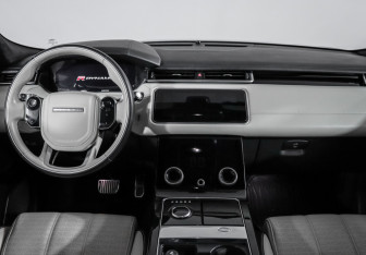 Подержанный автомобиль Land Rover Range Rover Velar 2019 года (12 фото)
