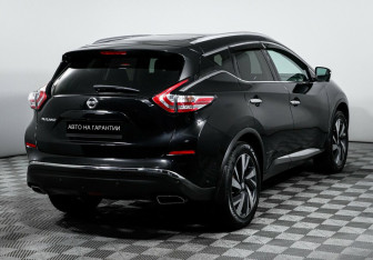 Подержанный автомобиль Nissan Murano Suv 2017 года (3 фото)