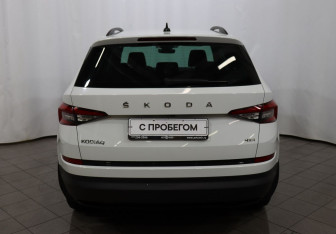 Подержанный автомобиль Skoda Kodiaq 2022 года (5 фото)