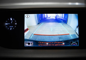 Подержанный автомобиль Lexus ES 2020 года (20 фото)