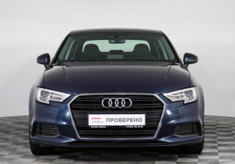 Подержанный автомобиль Audi A3 Sedan 2020 года (2 фото)