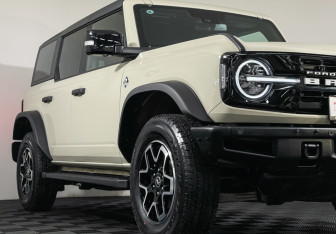 Подержанный автомобиль Ford Bronco 2024 года (24 фото)