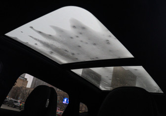 Подержанный автомобиль Omoda C7 2025 года (12 фото)