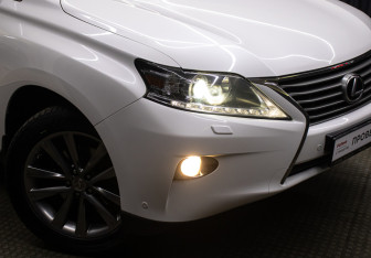 Подержанный автомобиль Lexus RX 2015 года (26 фото)