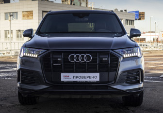 Подержанный автомобиль Audi Q7 2019 года (2 фото)