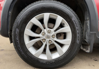 Подержанный автомобиль Suzuki Grand Vitara 2012 года (9 фото)