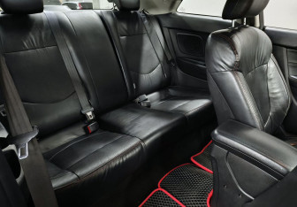 Подержанный автомобиль Kia Cerato Coupe 2011 года (12 фото)