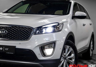Подержанный автомобиль Kia Sorento 2017 года (27 фото)