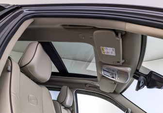 Подержанный автомобиль Jeep Grand Cherokee 2021 года (23 фото)