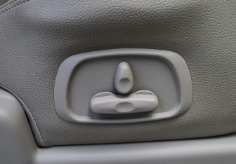 Подержанный автомобиль Mitsubishi Pajero 2019 года (14 фото)