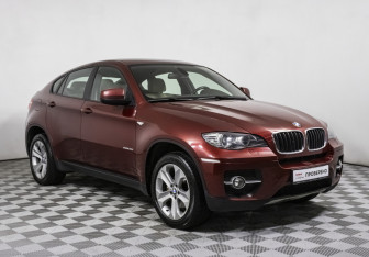 Подержанный автомобиль BMW X6 2011 года (3 фото)