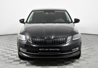 Подержанный автомобиль Skoda Octavia Liftback 2018 года (2 фото)