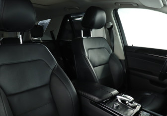 Подержанный автомобиль Mercedes-Benz GLE 2018 года (16 фото)