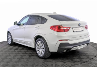 Подержанный автомобиль BMW X4 2015 года (7 фото)