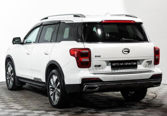 Подержанный автомобиль GAC GS8 2020 года (3 фото)