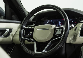 Подержанный автомобиль Land Rover Range Rover Velar 2021 года (10 фото)