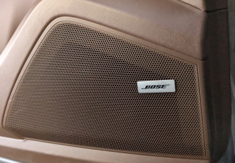 Подержанный автомобиль Porsche Cayenne 2018 года (28 фото)