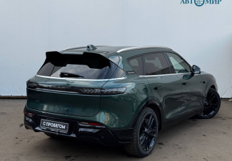 Подержанный автомобиль Voyah Free 2023 года (8 фото)