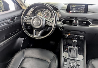 Подержанный автомобиль Mazda CX-5 2018 года (27 фото)