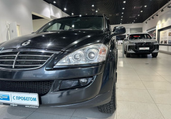 Подержанный автомобиль SsangYong Kyron 2013 года (8 фото)