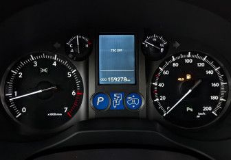 Подержанный автомобиль Lexus GX 2013 года (16 фото)