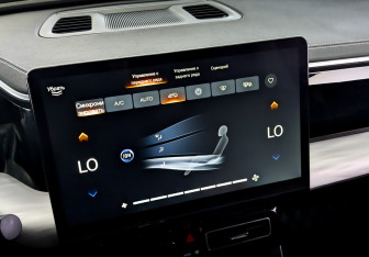 Подержанный автомобиль GAC GS8 2024 года (27 фото)