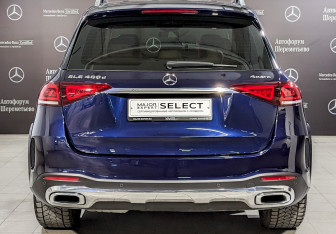 Подержанный автомобиль Mercedes-Benz GLE 2021 года (6 фото)