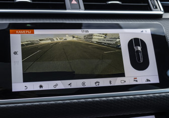 Подержанный автомобиль Land Rover Range Rover Velar 2020 года (17 фото)