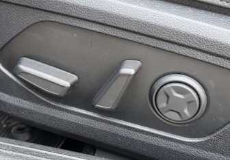 Новый Kia K5 2025 (17 фото)