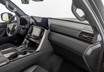 Новый Lexus LX 2026 (9 фото)