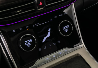 Подержанный автомобиль Exeed VX 2022 года (21 фото)