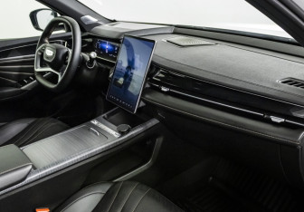 Подержанный автомобиль Geely Preface 2024 года (9 фото)