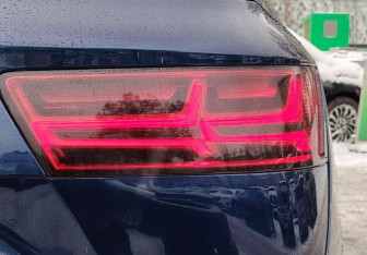 Подержанный автомобиль Audi Q7 2019 года (25 фото)