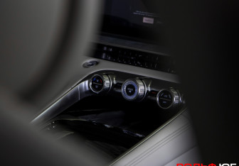 Подержанный автомобиль Exeed RX 2023 года (11 фото)