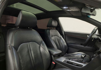 Подержанный автомобиль Kia Optima Sedan 2016 года (12 фото)