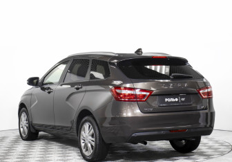 Подержанный автомобиль LADA (ВАЗ) Vesta Wagon 2019 года (7 фото)