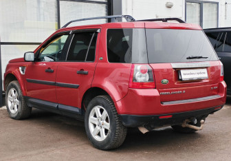 Подержанный автомобиль Land Rover Freelander 2008 года (7 фото)