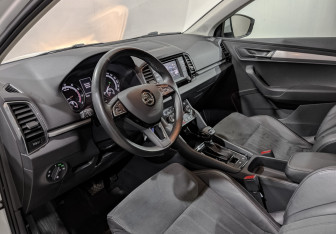 Подержанный автомобиль Skoda Karoq 2020 года (15 фото)