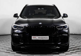 Подержанный автомобиль BMW X5 2019 года (2 фото)