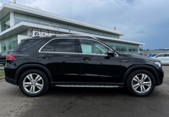 Подержанный автомобиль Mercedes-Benz GLE 2019 года (4 фото)