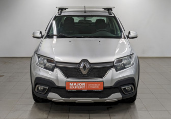 Подержанный автомобиль Renault Logan Sedan 2019 года (2 фото)