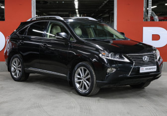 Подержанный автомобиль Lexus RX 2012 года (3 фото)